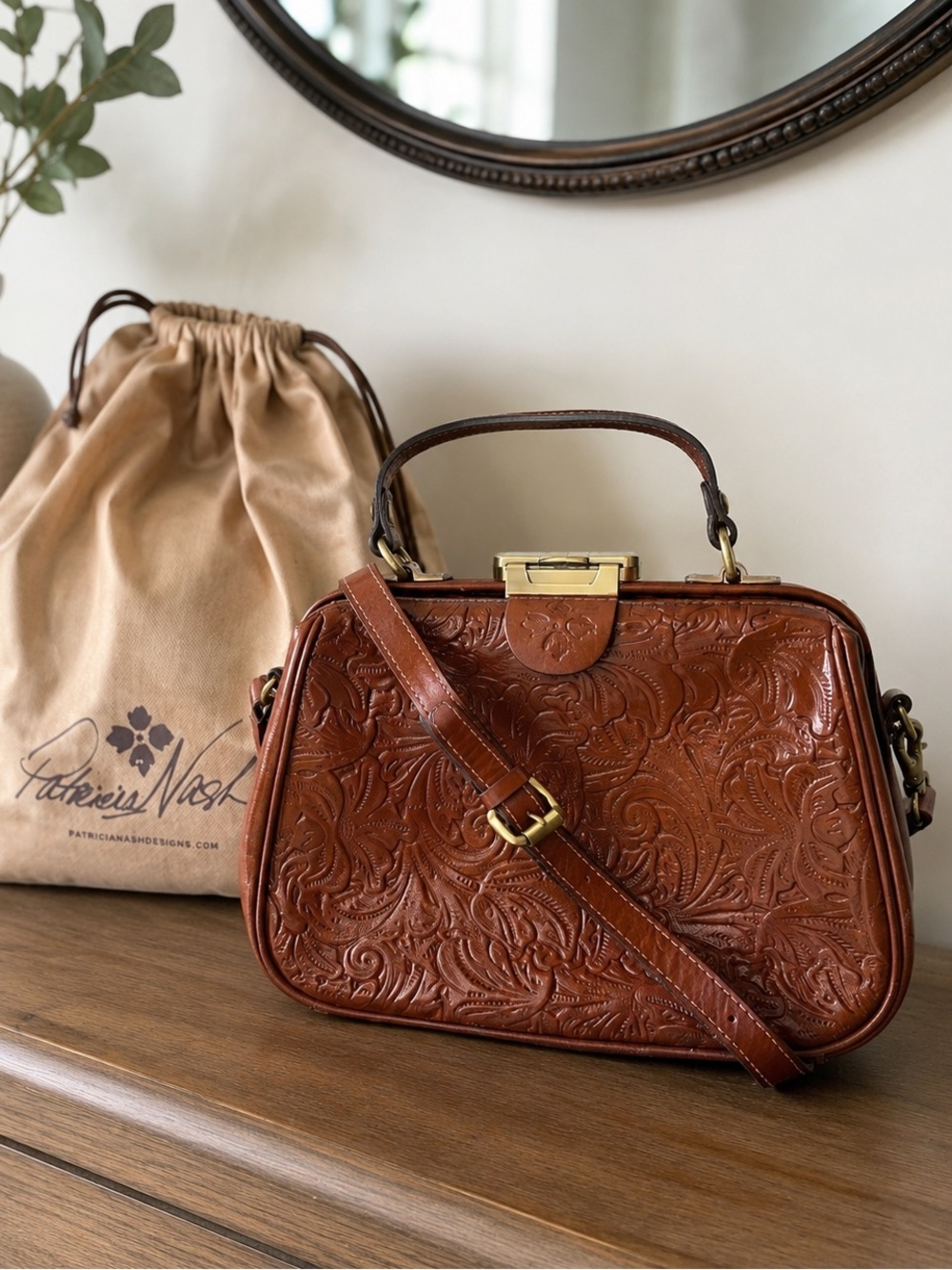 Patricia Nash Gracchi Tooled Embossed Floral Leather Bag Crossbody Purse
